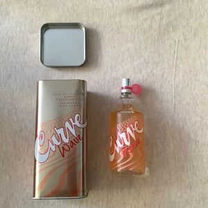 Curve wave perfume